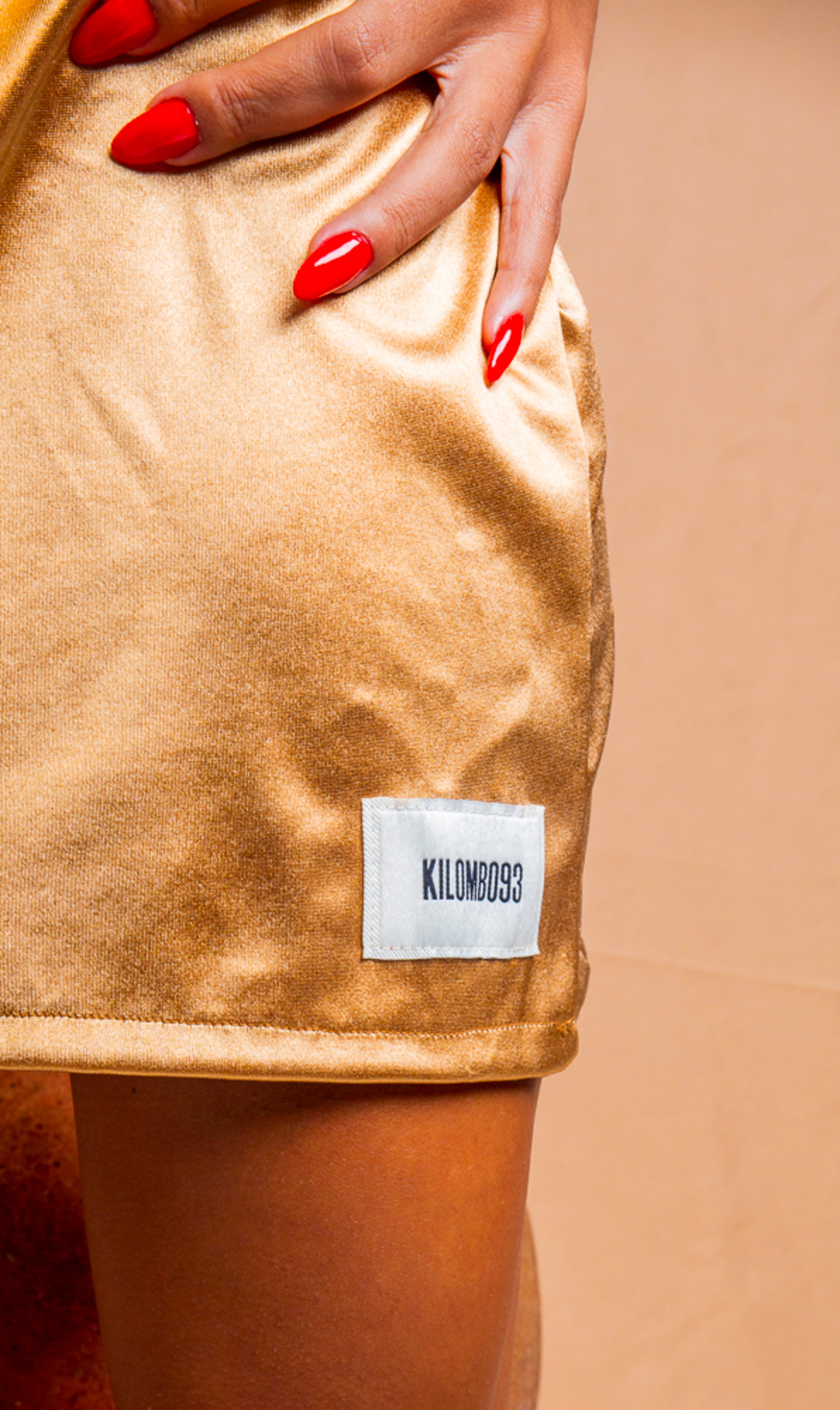 Vestido Regata Esportiva Ouro Líquido