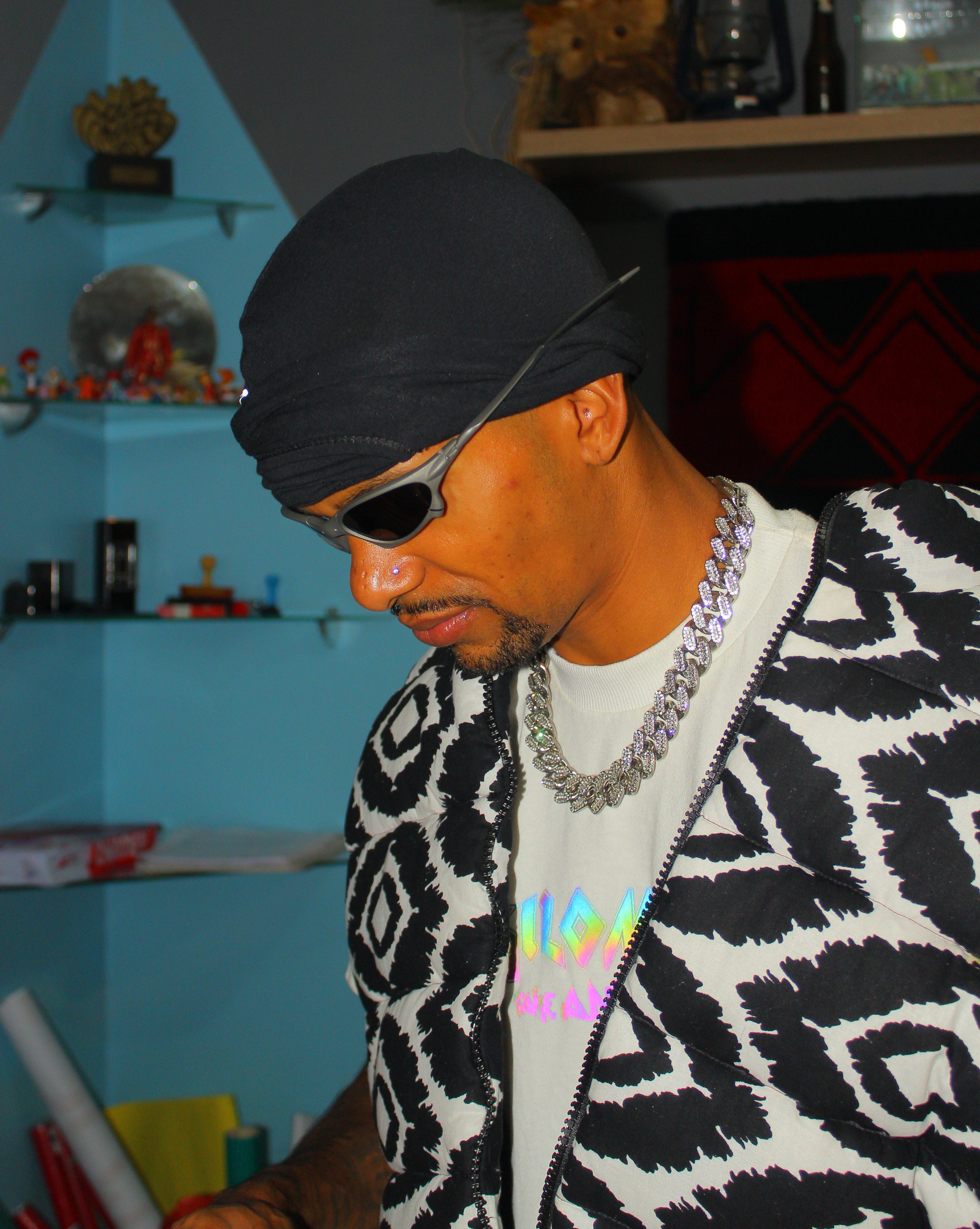 Camiseta MOVIMENTOS & ESTRUTURA Off White