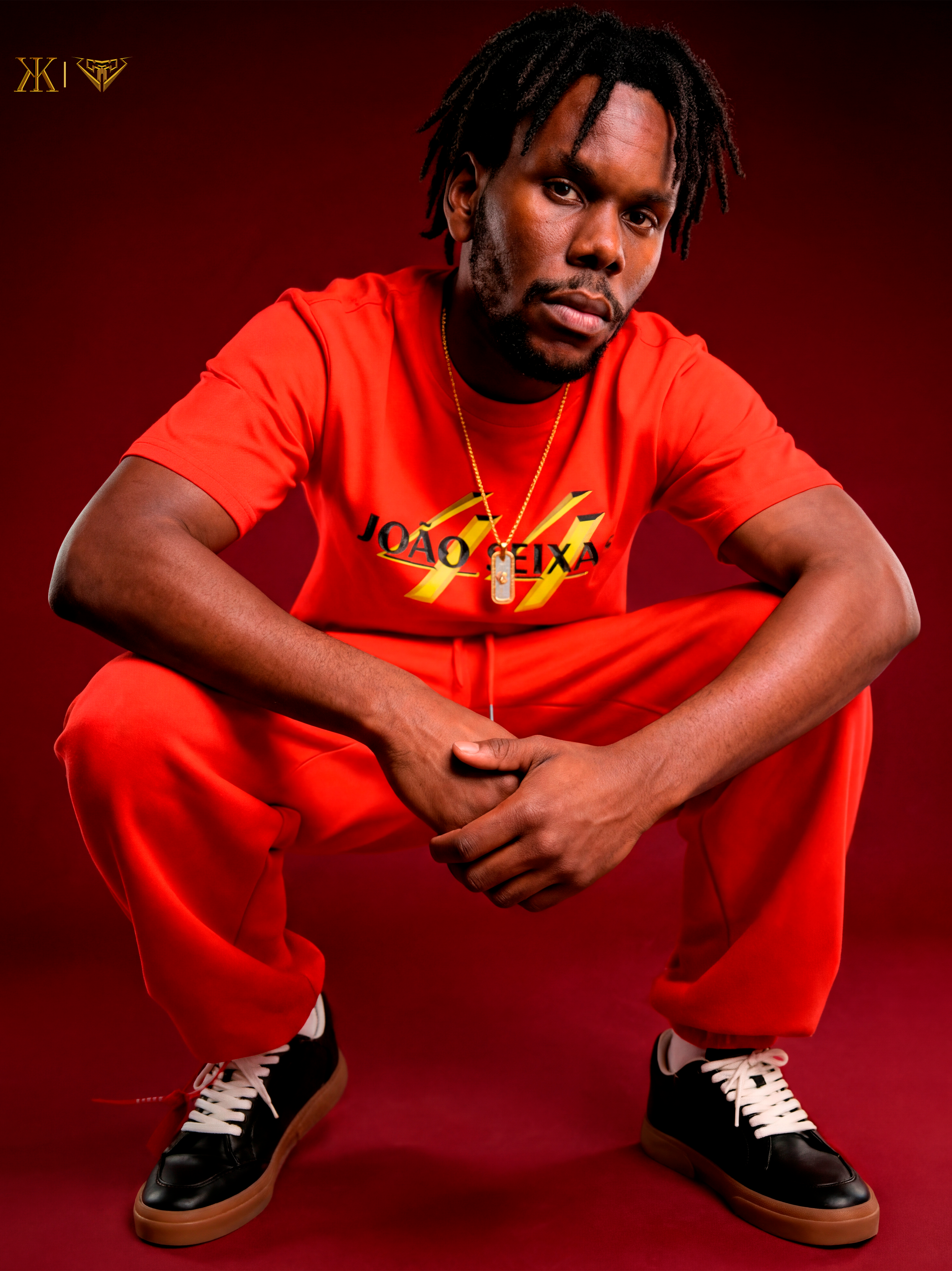 Camiseta Vermelha Poder Em Movimento - Kilombo 93 & João Seixas